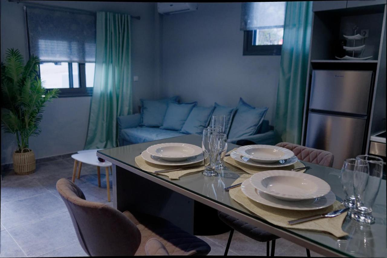 Niriides Apartments Порто Хели Екстериор снимка
