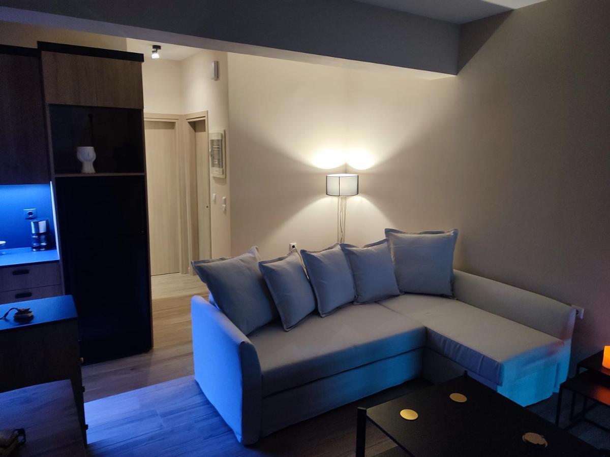 Niriides Apartments Порто Хели Екстериор снимка