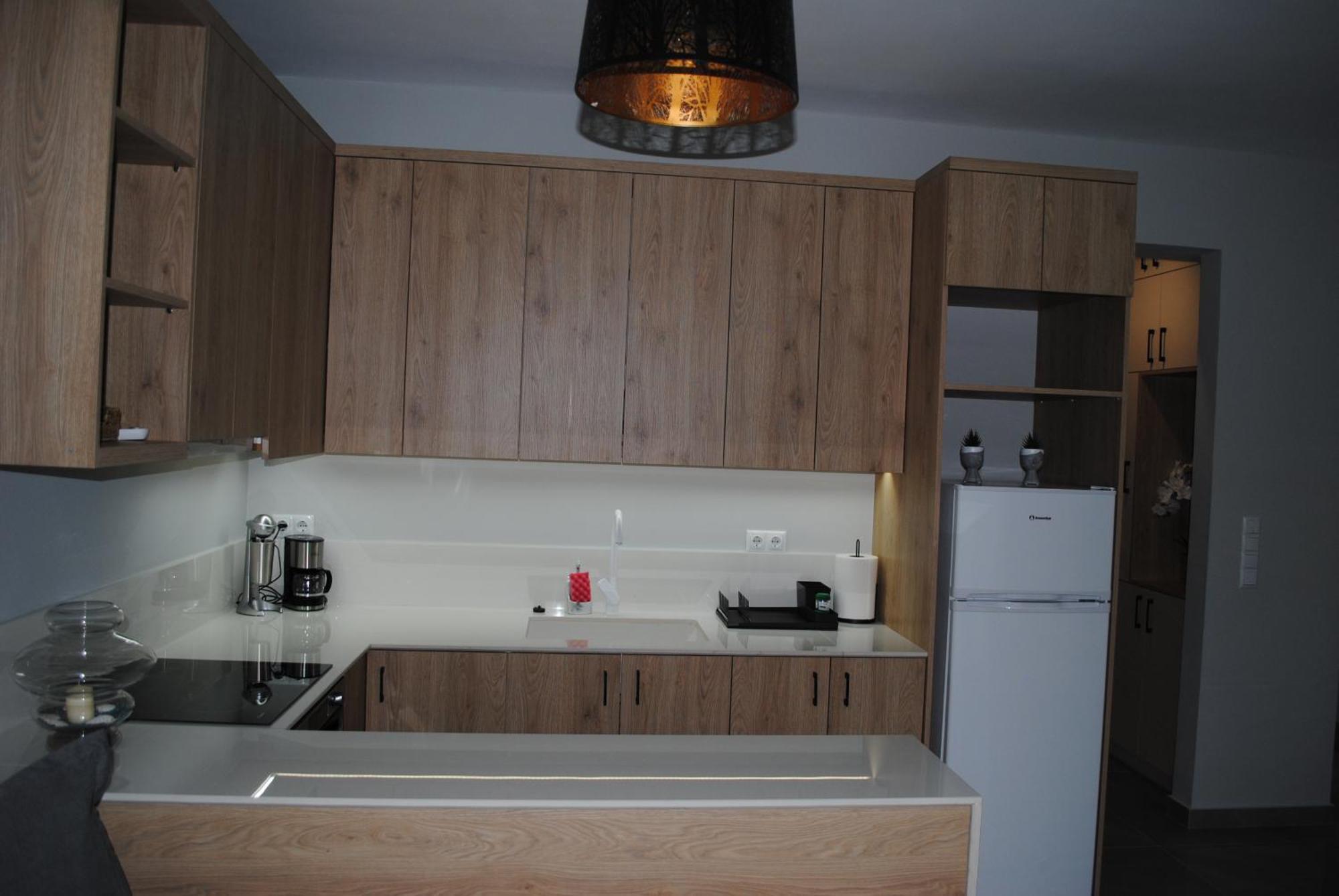 Niriides Apartments Порто Хели Екстериор снимка
